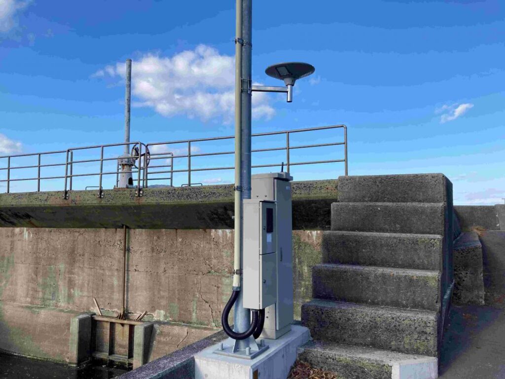 山口県周防大島町にLEDソーラー外灯(SIGEN-SC-SUS)を設置