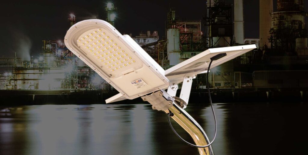 駐車場に最適　LEDソーラー外灯(街灯) SIGEN-RS(ジゲンアールエス) 駐車場に最適　LEDソーラー外灯(街灯) SIGEN-RS(シゲンアールエス)　製品説明のページです。LEDソーラー外灯(街灯) SIGEN-RS(シゲンアールエス)は、海沿い、川沿い、山、畑、どこ