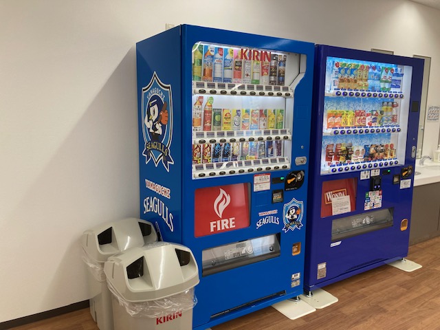 シーガルス応援自動販売機
